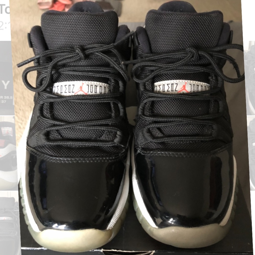 Air Jordan 11 Retro Low (INFRARED23)